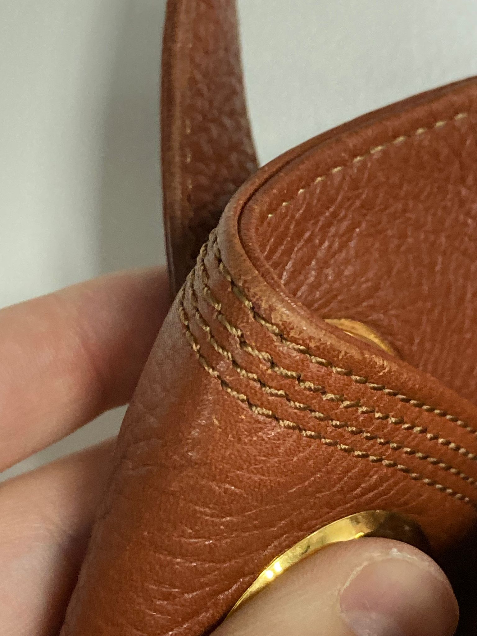 Loewe Anagram Shoulder Bag Piel camel marron