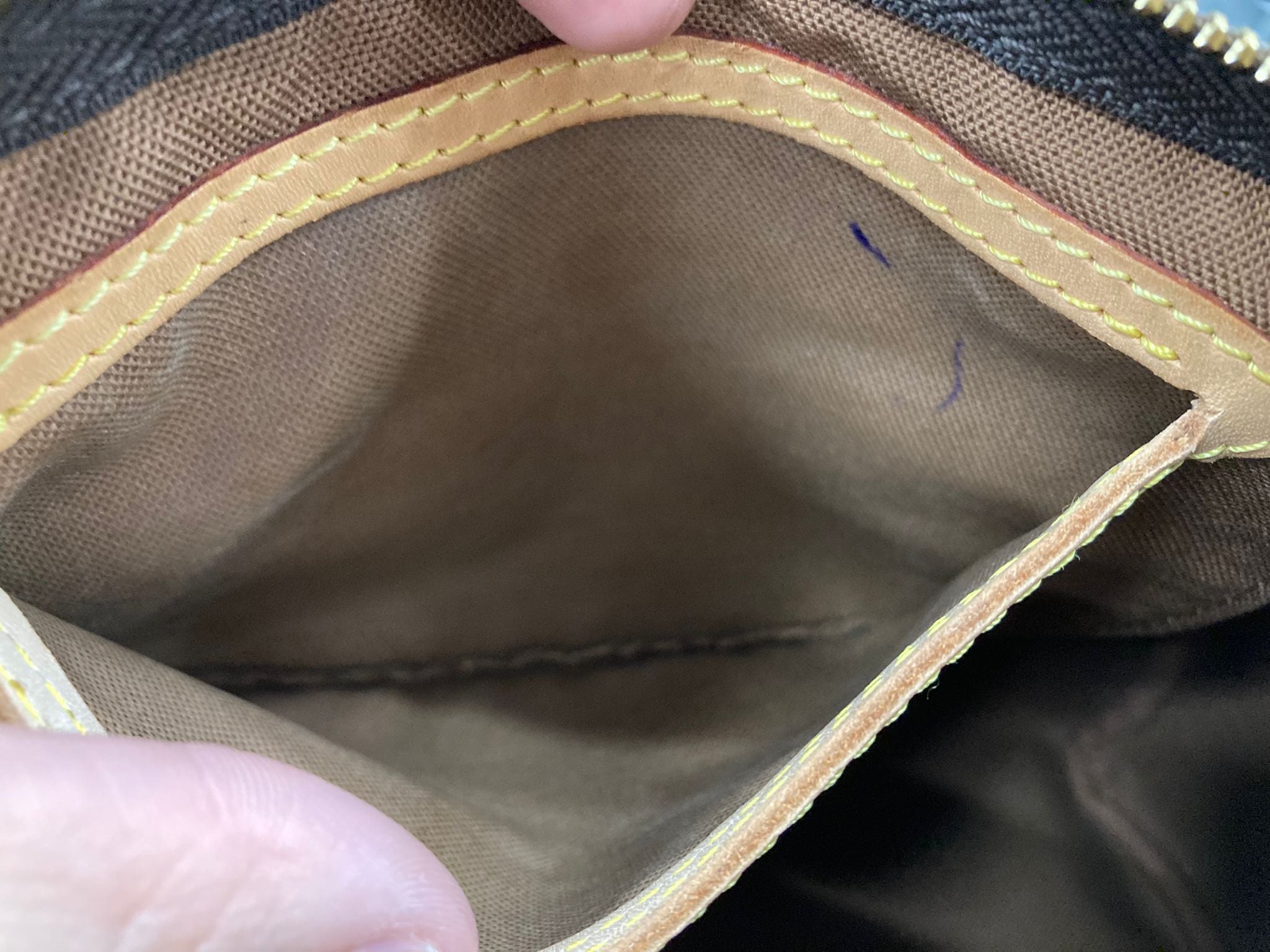 Louis Vuitton Speedy 25 Monogram