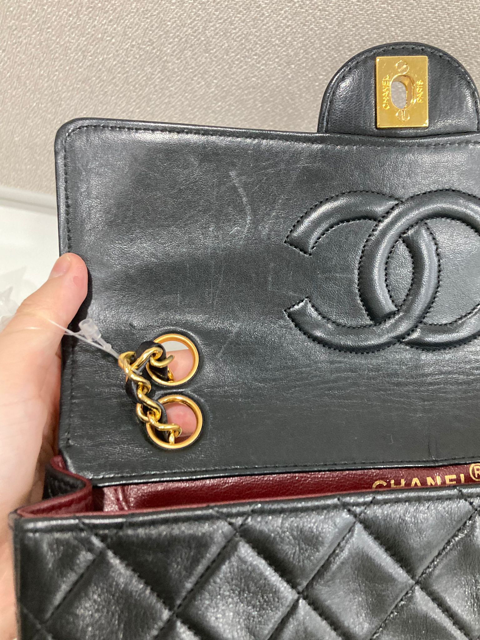 Chanel timeless 24 con cartera piel de cordero (lambskin) negra